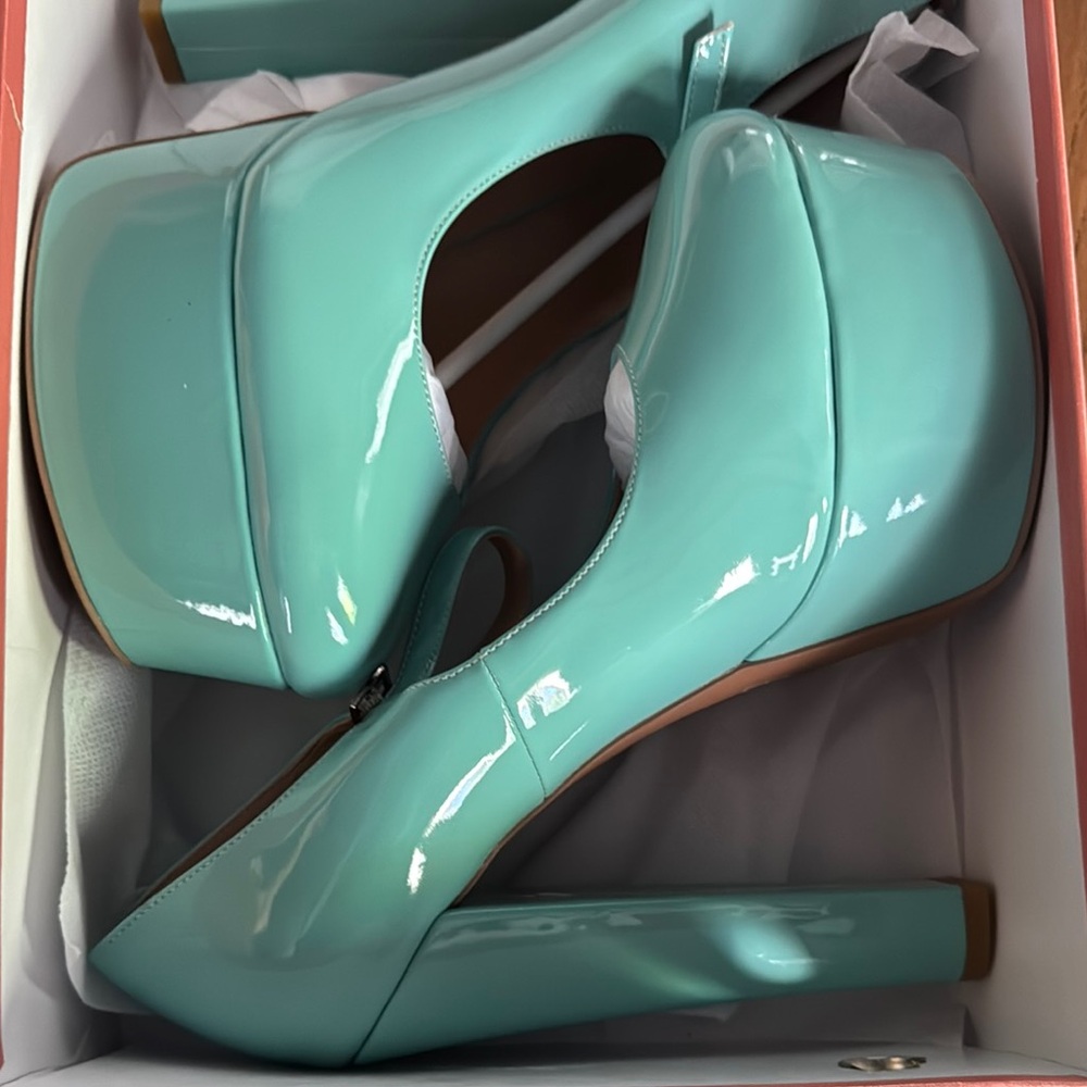 Light blue Tiffany blue color Platform Heels
